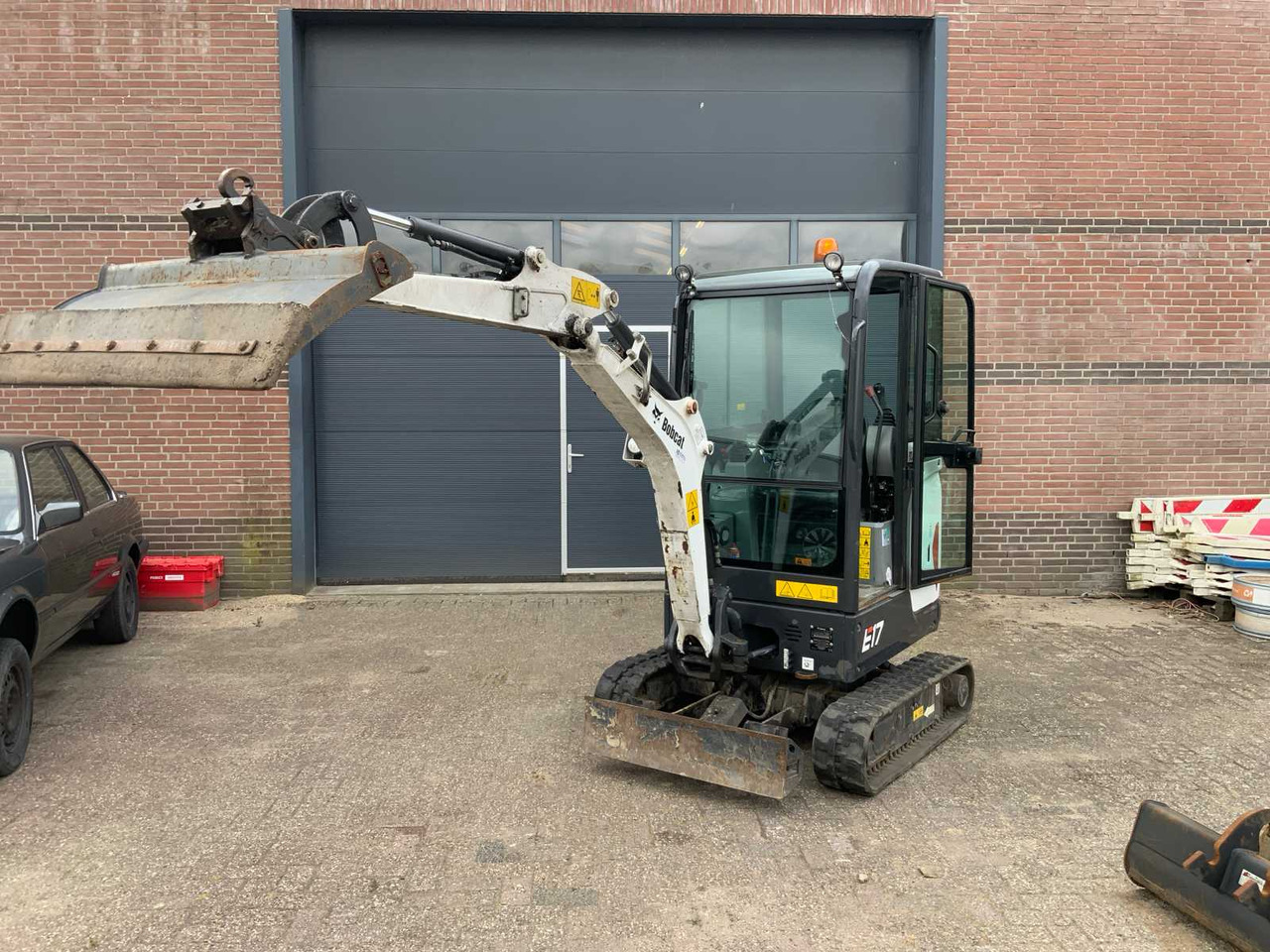 Bobcat E17 - Mini excavator: Foto 2 Bobcat E17 - Mini excavator: Foto 2