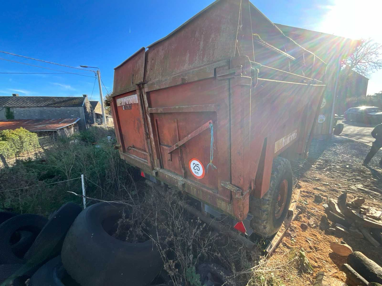 Brimont BB 8D - Remorcă autobasculantă agricolă: Foto 3 Brimont BB 8D - Remorcă autobasculantă agricolă: Foto 3