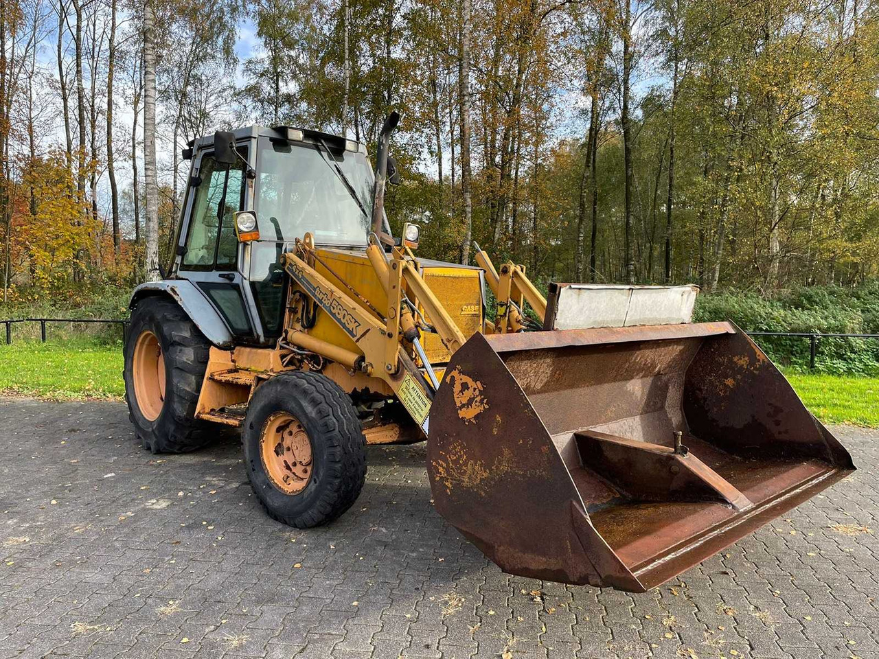 CASE - 1995 - 580 SK TURBO - BACKHOE LOADER - Buldoexcavator: Foto 5 CASE - 1995 - 580 SK TURBO - BACKHOE LOADER - Buldoexcavator: Foto 5