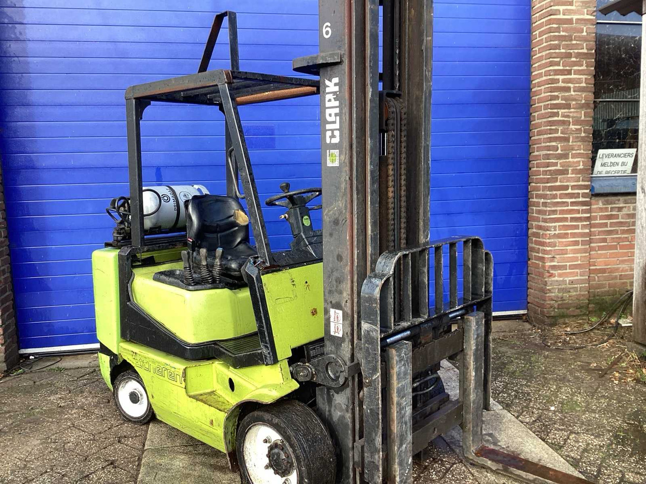 Motostivuitor CLARK - 1999 - CGC30 - FORKLIFT 7300 MM: Foto 6