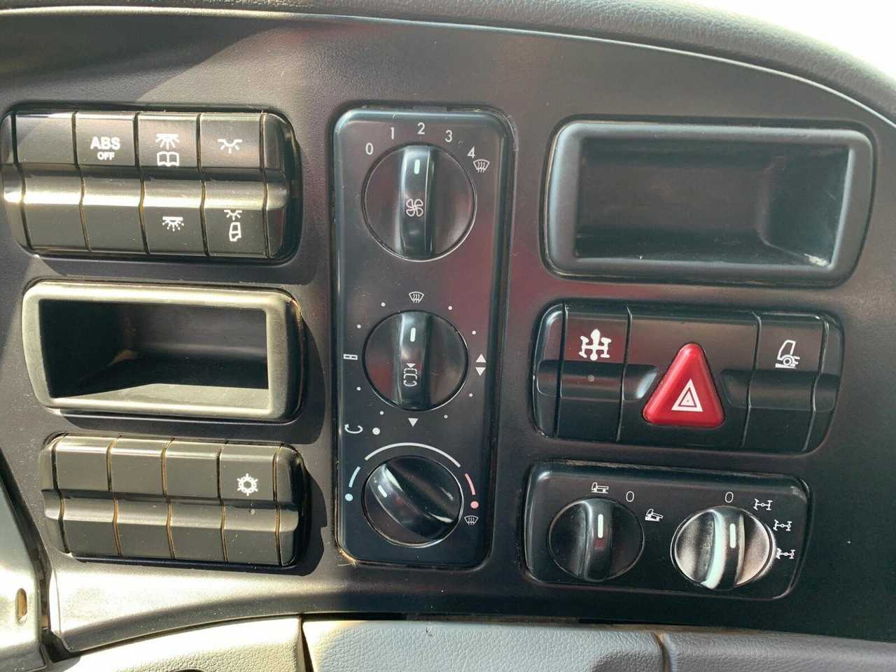 Camion MERCEDES BENZ - 2007 - ACTROS 4141 - TRUCK: Foto 17 Camion MERCEDES BENZ - 2007 - ACTROS 4141 - TRUCK: Foto 17