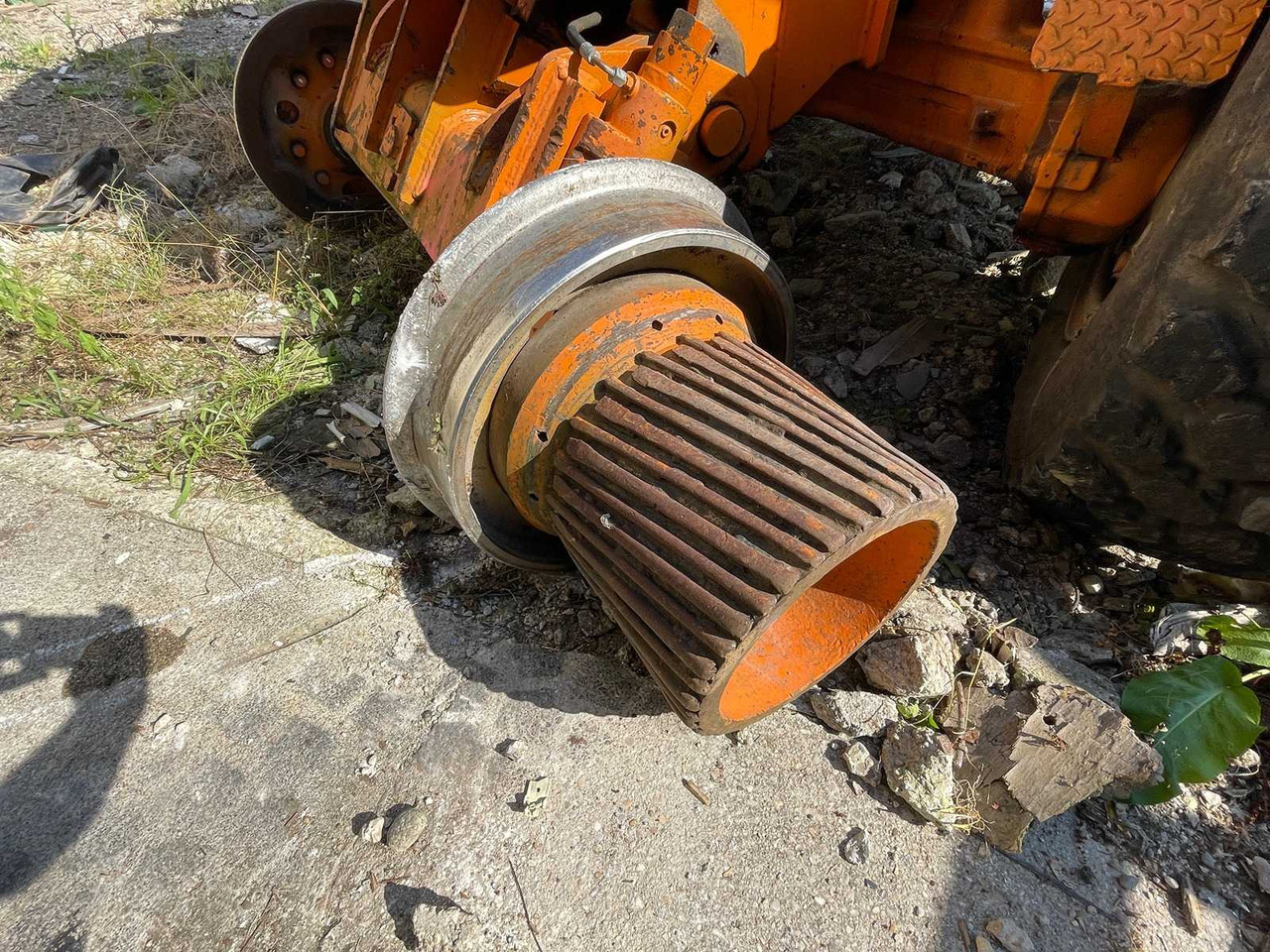 Excavator pe roţi Case 688P: Foto 17