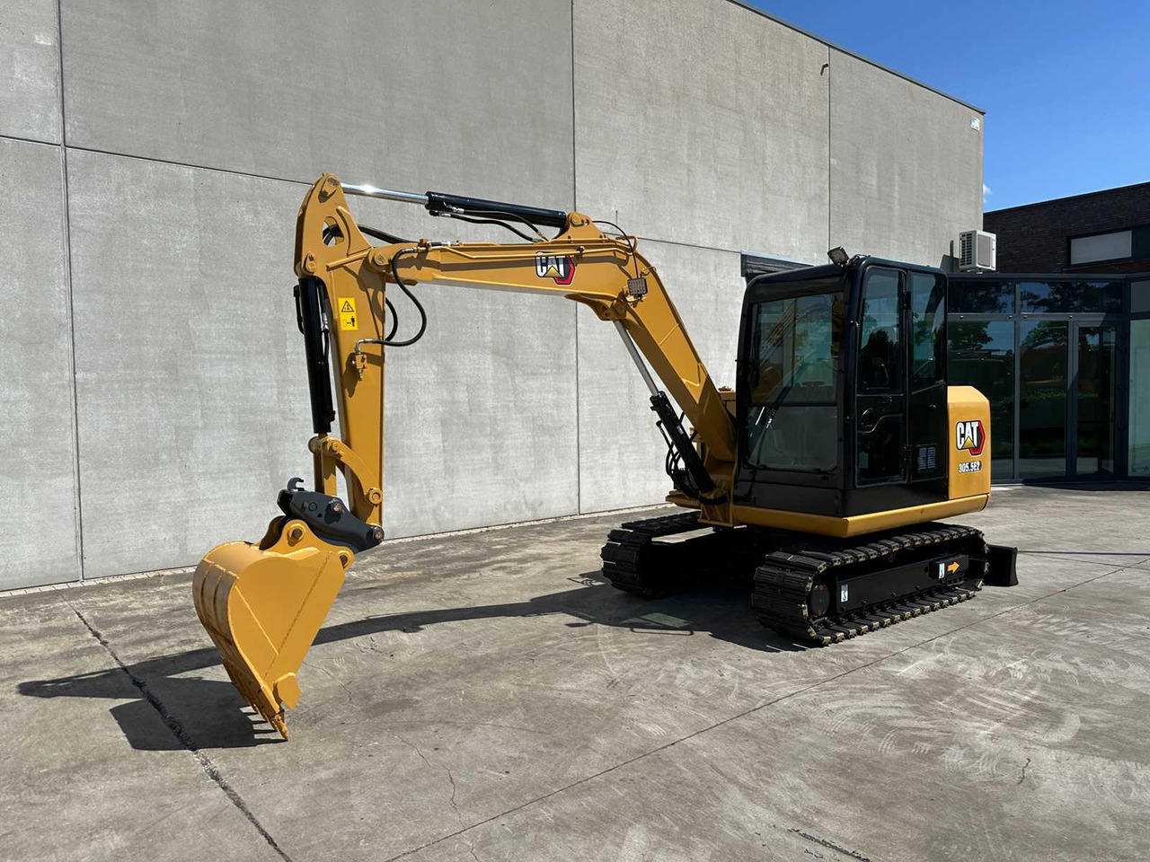 Caterpillar 305.5E2 - Excavator pe şenile: Foto 1 Caterpillar 305.5E2 - Excavator pe şenile: Foto 1