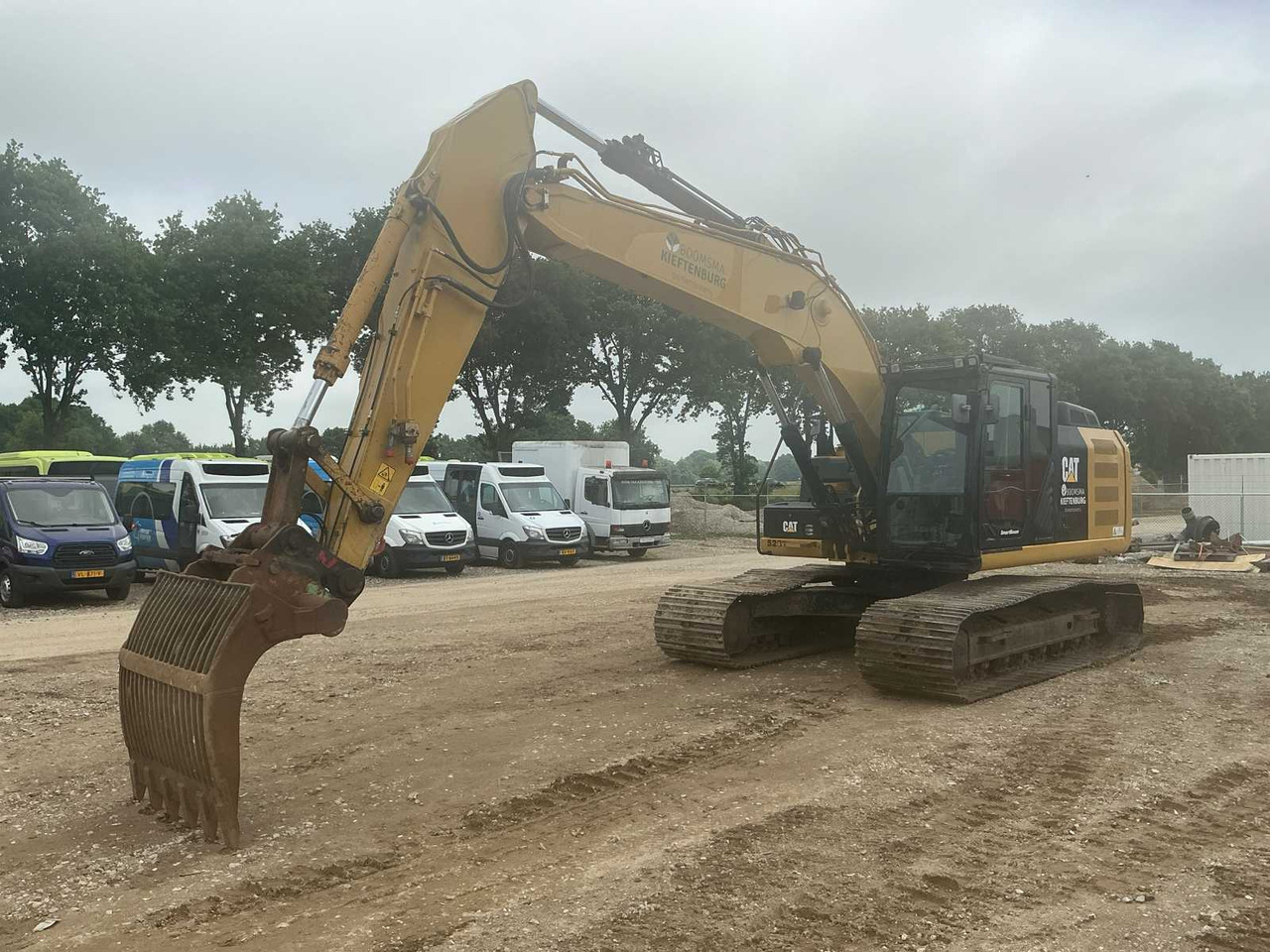 Caterpillar 320E - Excavator pe şenile: Foto 1 Caterpillar 320E - Excavator pe şenile: Foto 1