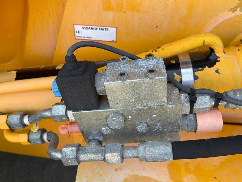 Caterpillar 428F - Buldoexcavator: Foto 5 Caterpillar 428F - Buldoexcavator: Foto 5