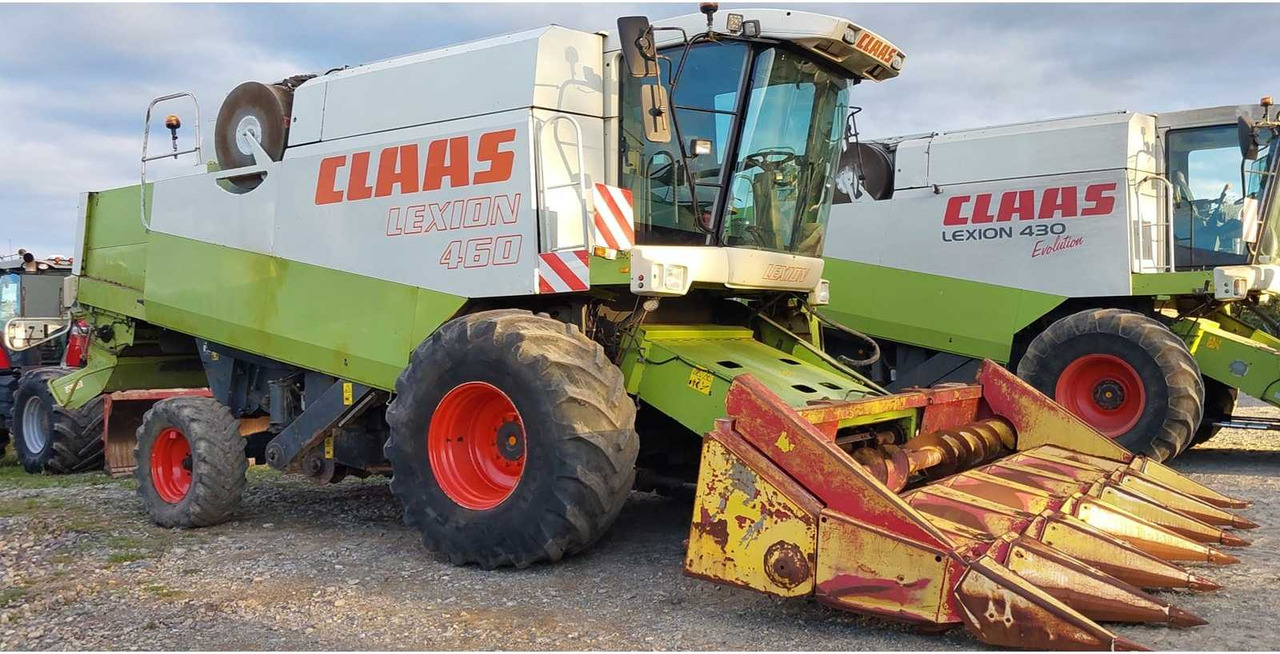 Claas Lexion 460 - Combină de recoltat cereale: Foto 1 Claas Lexion 460 - Combină de recoltat cereale: Foto 1