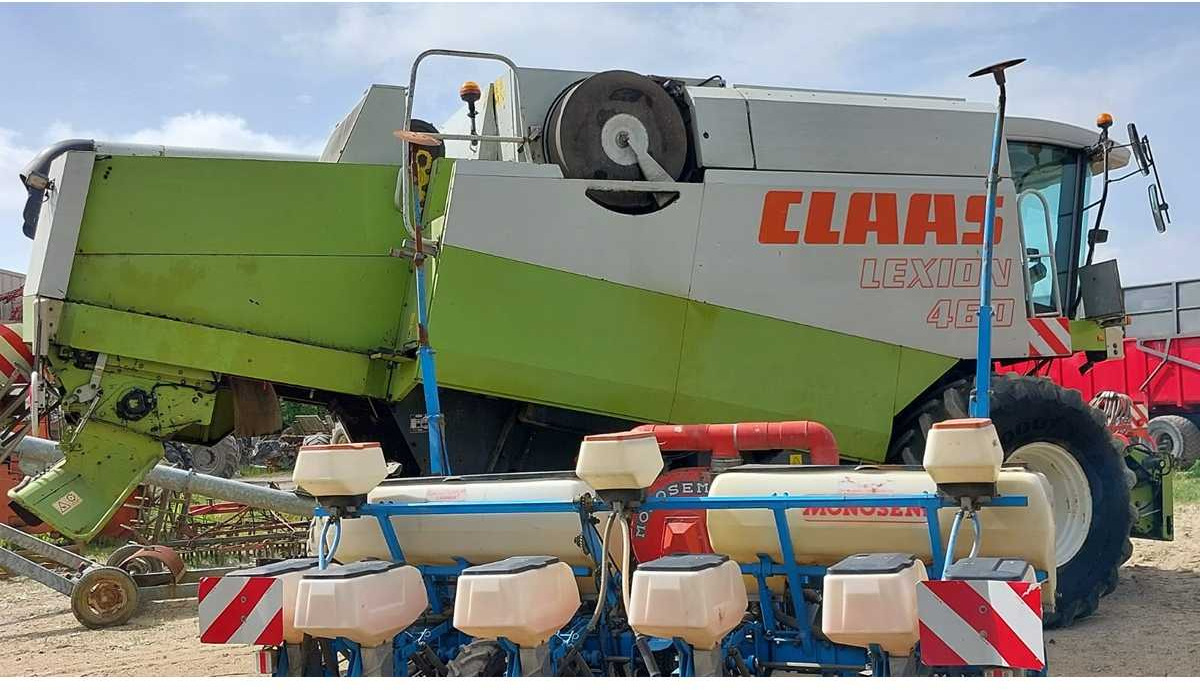 Claas Lexion 460 - Combină de recoltat cereale: Foto 2 Claas Lexion 460 - Combină de recoltat cereale: Foto 2
