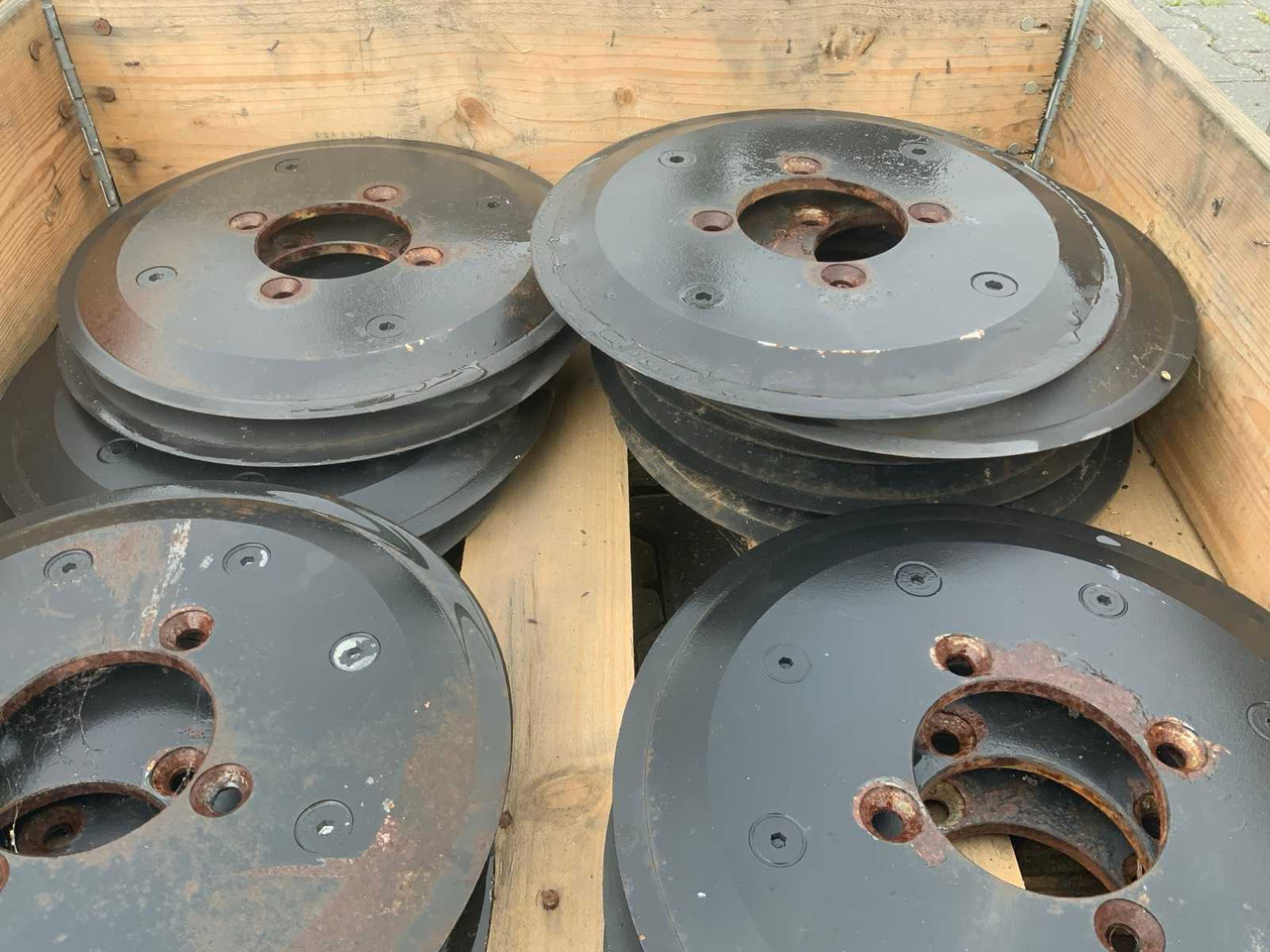 Cutting discs slurry injector (18x) - Maşină de împrăştiat îngrăşăminte: Foto 4 Cutting discs slurry injector (18x) - Maşină de împrăştiat îngrăşăminte: Foto 4