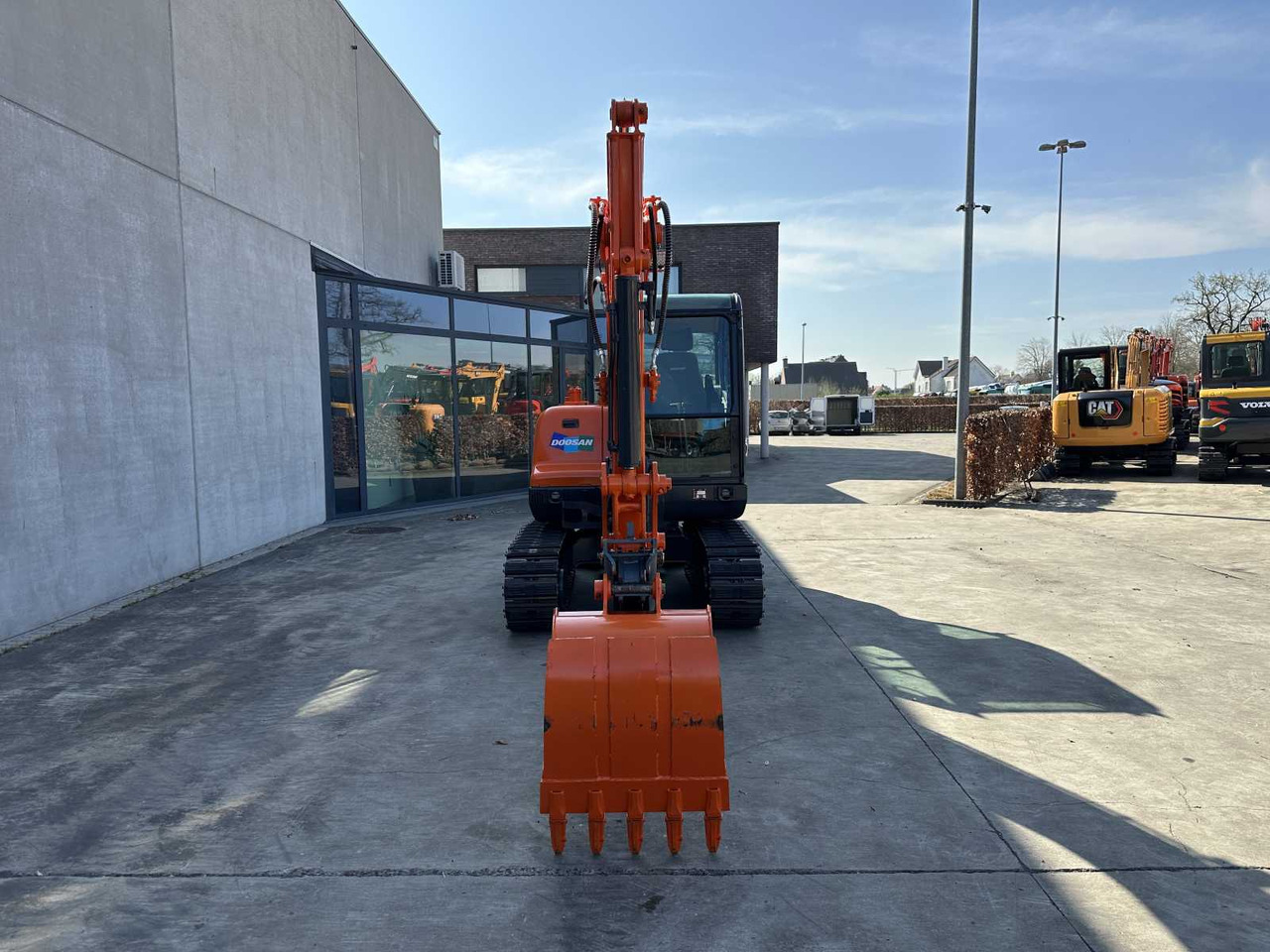 Doosan DX55-9C - Excavator pe şenile: Foto 2 Doosan DX55-9C - Excavator pe şenile: Foto 2