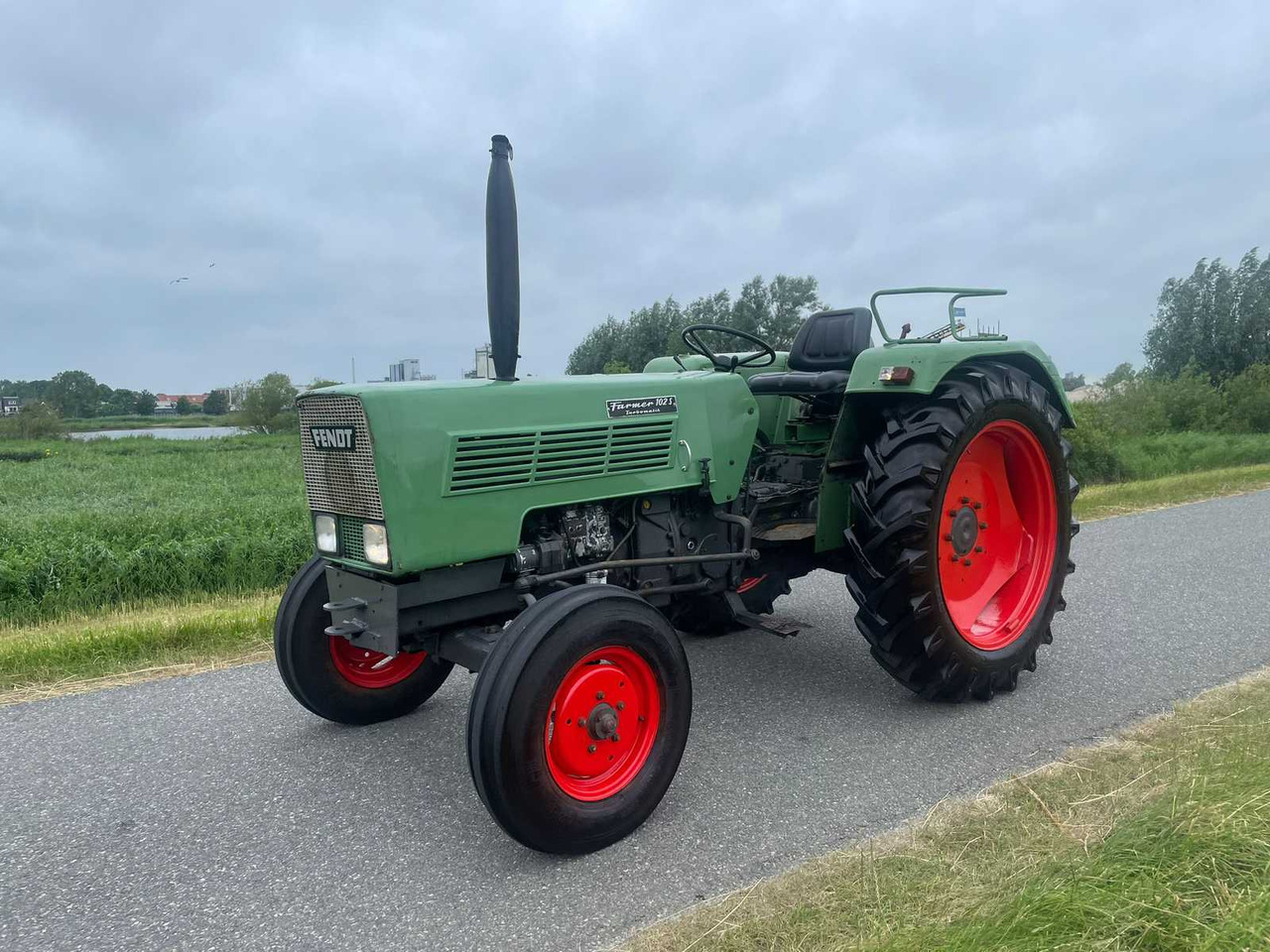 Fendt 102 S - Tractor agricol: Foto 3 Fendt 102 S - Tractor agricol: Foto 3