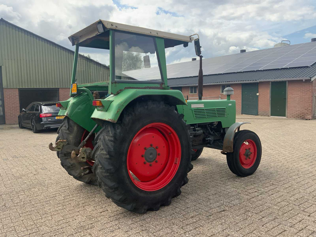 Fendt Farmer 108S - Tractor agricol: Foto 4 Fendt Farmer 108S - Tractor agricol: Foto 4