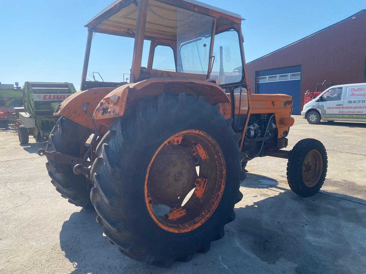 Fiat 750 - Tractor comunal: Foto 3 Fiat 750 - Tractor comunal: Foto 3
