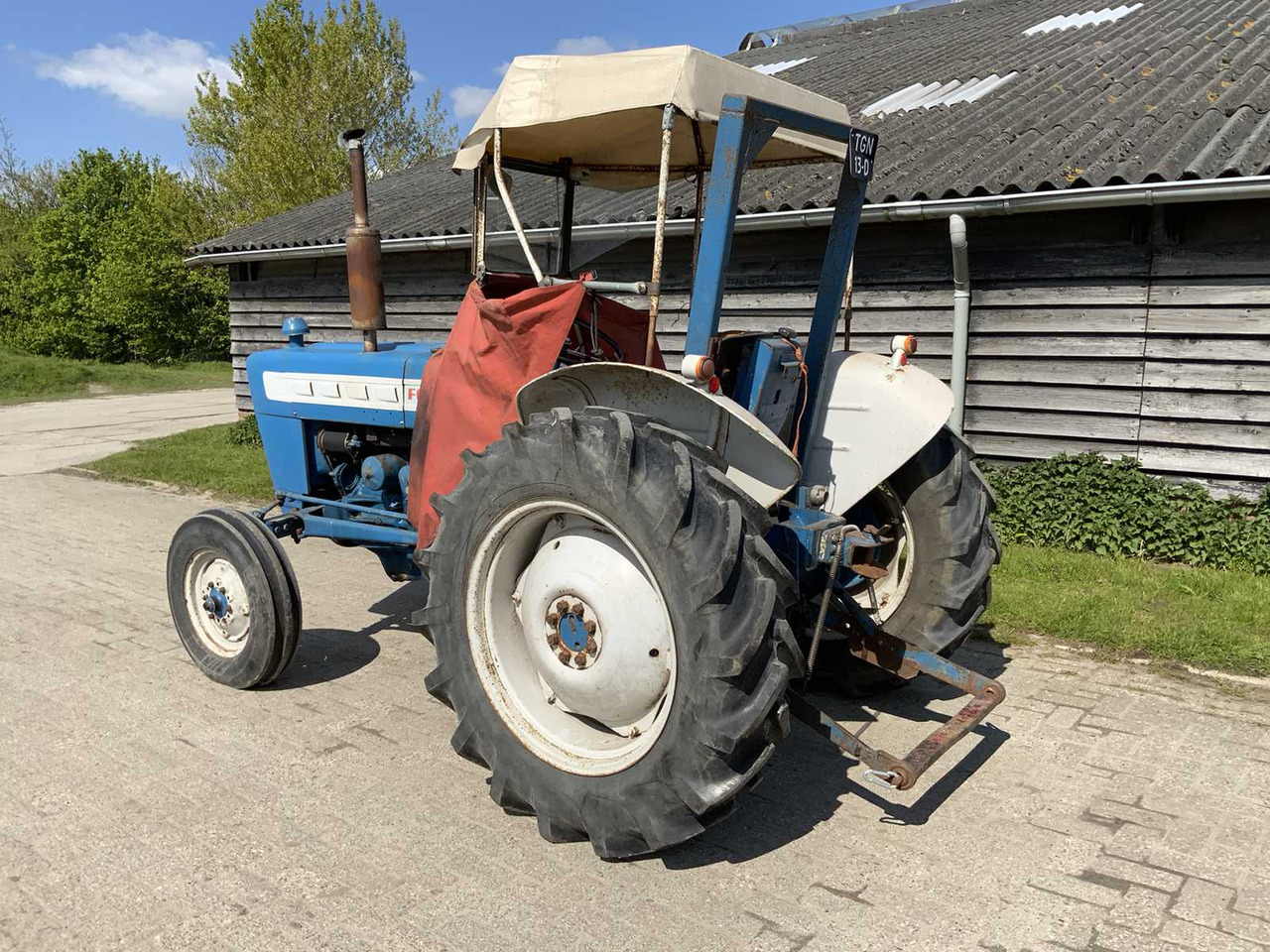 Ford 3000 - Tractor agricol: Foto 3 Ford 3000 - Tractor agricol: Foto 3