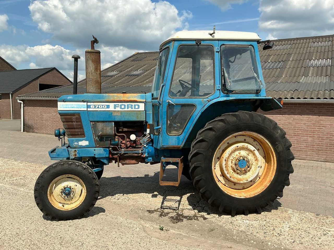 Ford 6700 - Tractor agricol: Foto 2 Ford 6700 - Tractor agricol: Foto 2