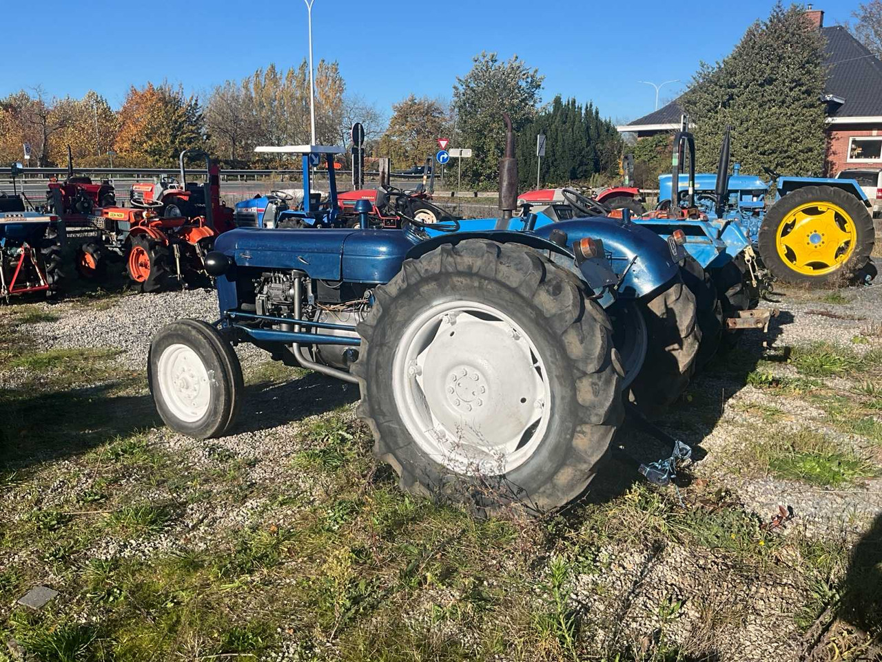 Fordson - Tractor agricol: Foto 3 Fordson - Tractor agricol: Foto 3