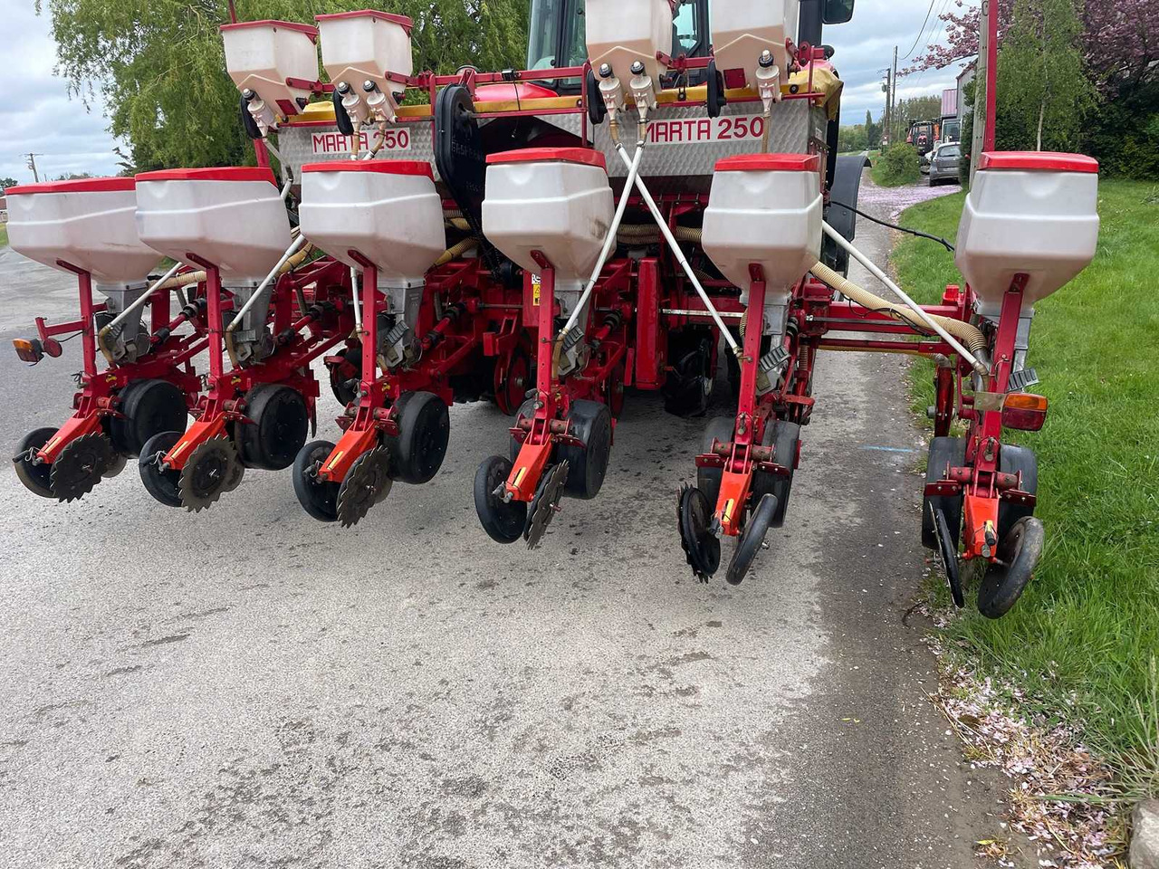 Gaspardo Marta 250 - Maşină agricole pentru semanat: Foto 2 Gaspardo Marta 250 - Maşină agricole pentru semanat: Foto 2