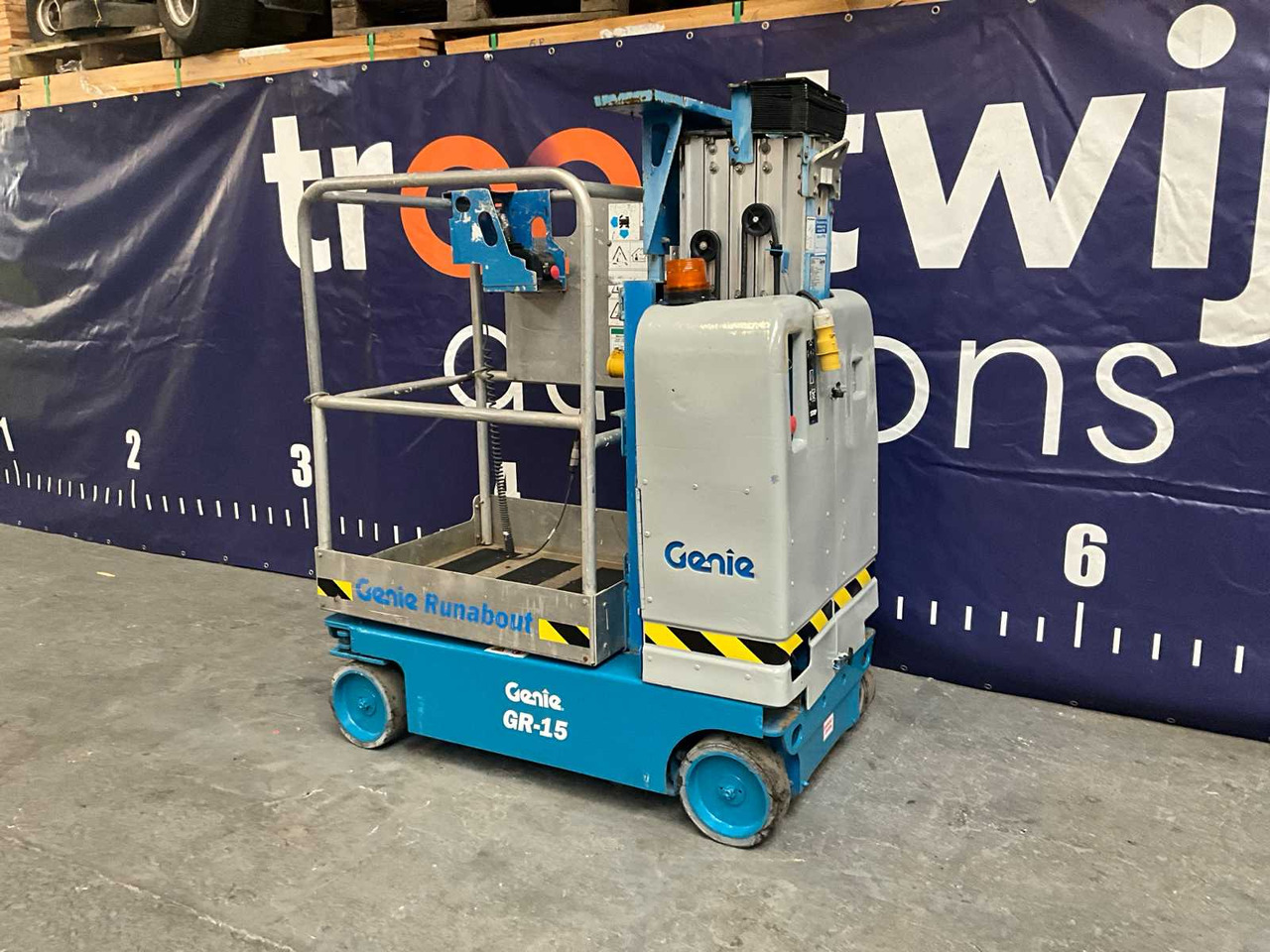 Autopropulsată platformă Genie GR-15: Foto 8