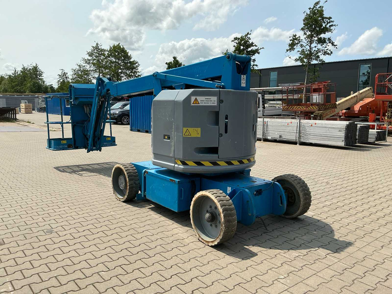 Genie Z34/22N - Autopropulsată platformă: Foto 4 Genie Z34/22N - Autopropulsată platformă: Foto 4