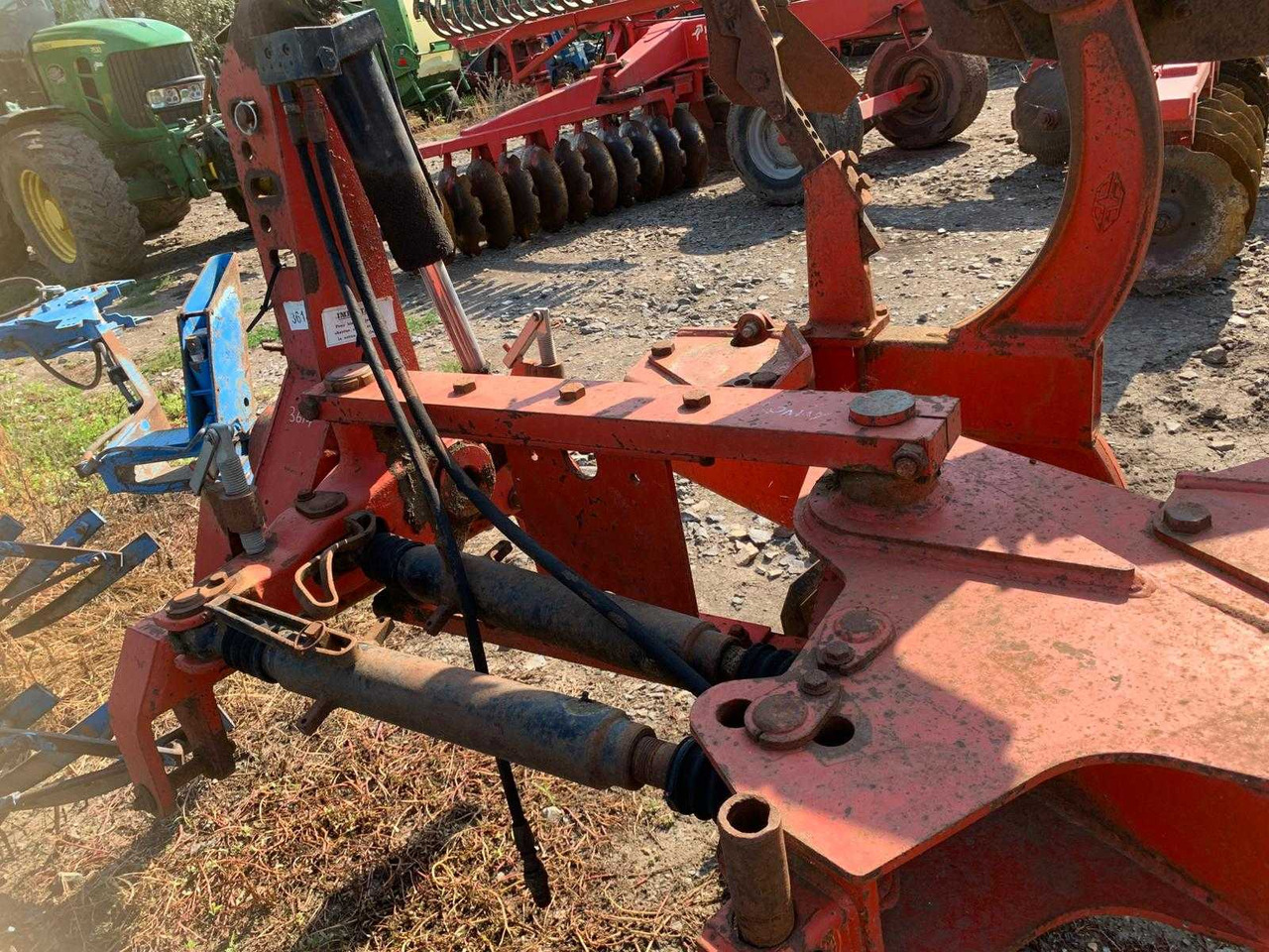 Gregoire Besson  - Plug: Foto 2 Gregoire Besson  - Plug: Foto 2