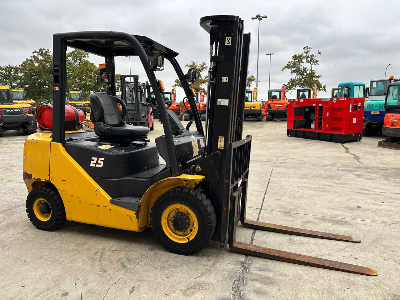 HANGCHA - 2014 - XW22B - FORKLIFT - Motostivuitor: Foto 4 HANGCHA - 2014 - XW22B - FORKLIFT - Motostivuitor: Foto 4