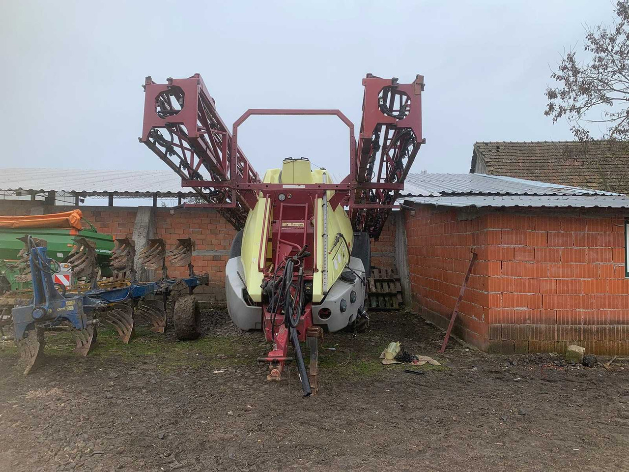 HARDI - Maşină de erbicidat: Foto 2 HARDI - Maşină de erbicidat: Foto 2