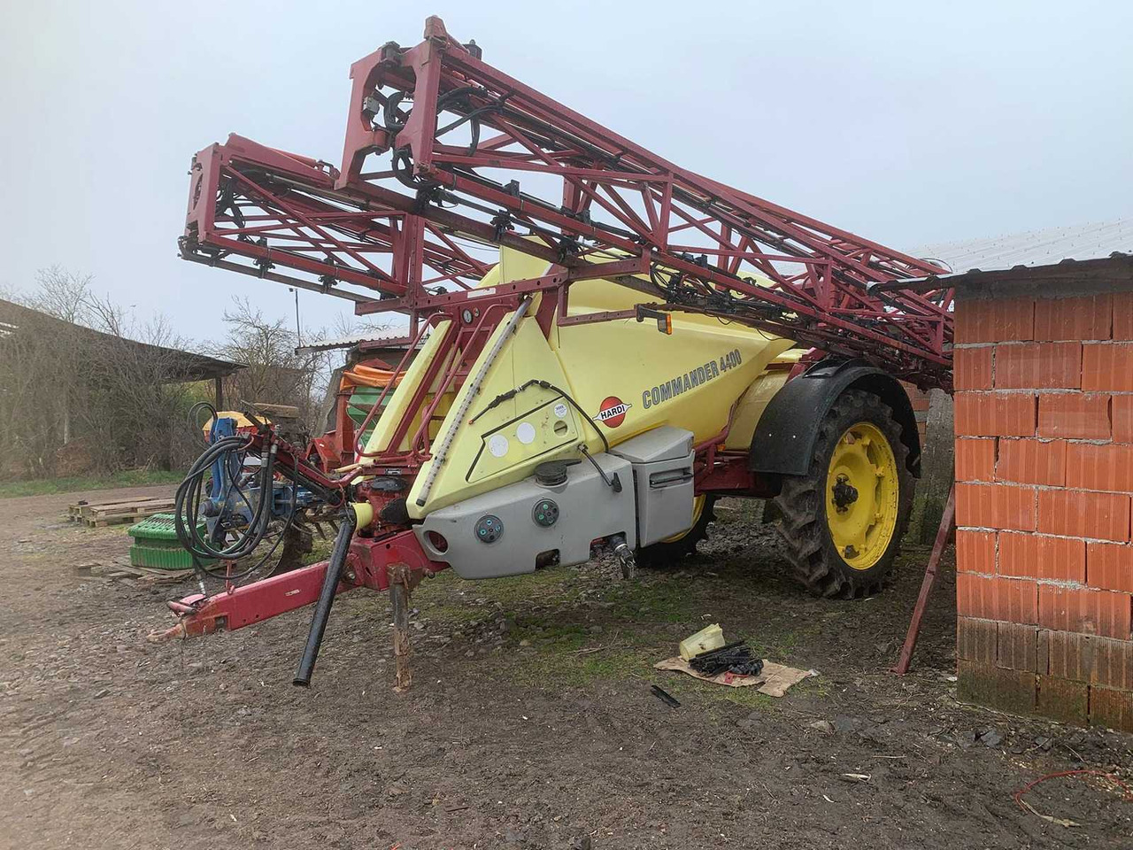 HARDI - Maşină de erbicidat: Foto 3 HARDI - Maşină de erbicidat: Foto 3