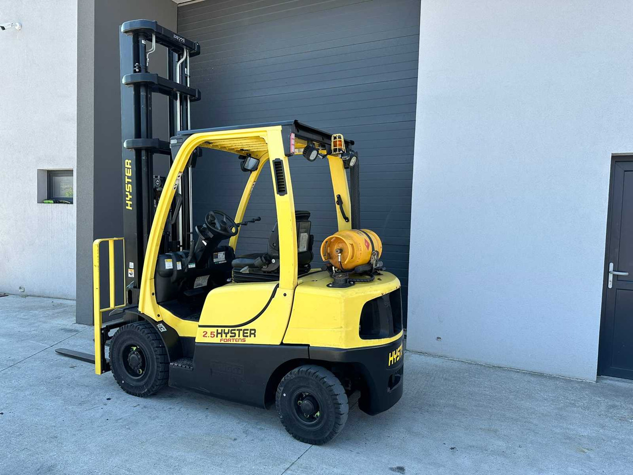 HYSTER - H2.5FT - FORKLIFT TRUCKS - 2016 - Motostivuitor: Foto 3 HYSTER - H2.5FT - FORKLIFT TRUCKS - 2016 - Motostivuitor: Foto 3