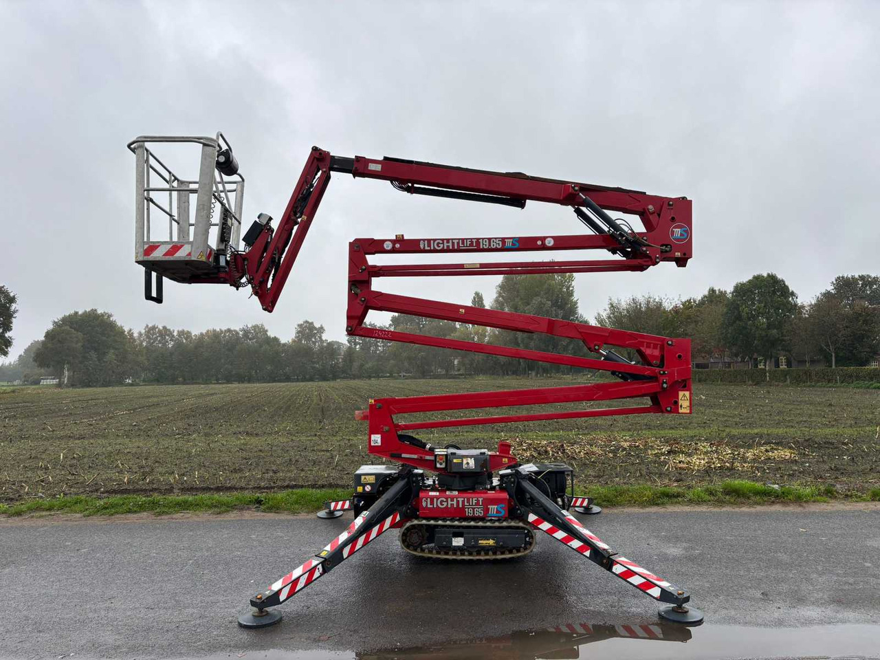 Hinowa Lightlift - Autopropulsată platformă: Foto 3 Hinowa Lightlift - Autopropulsată platformă: Foto 3