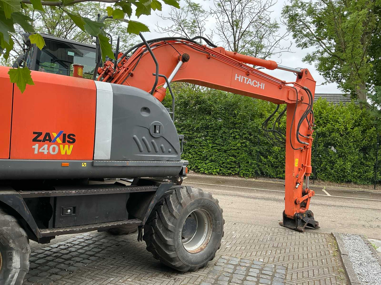 Hitachi ZX140W-3 - Excavator pe roţi: Foto 5 Hitachi ZX140W-3 - Excavator pe roţi: Foto 5