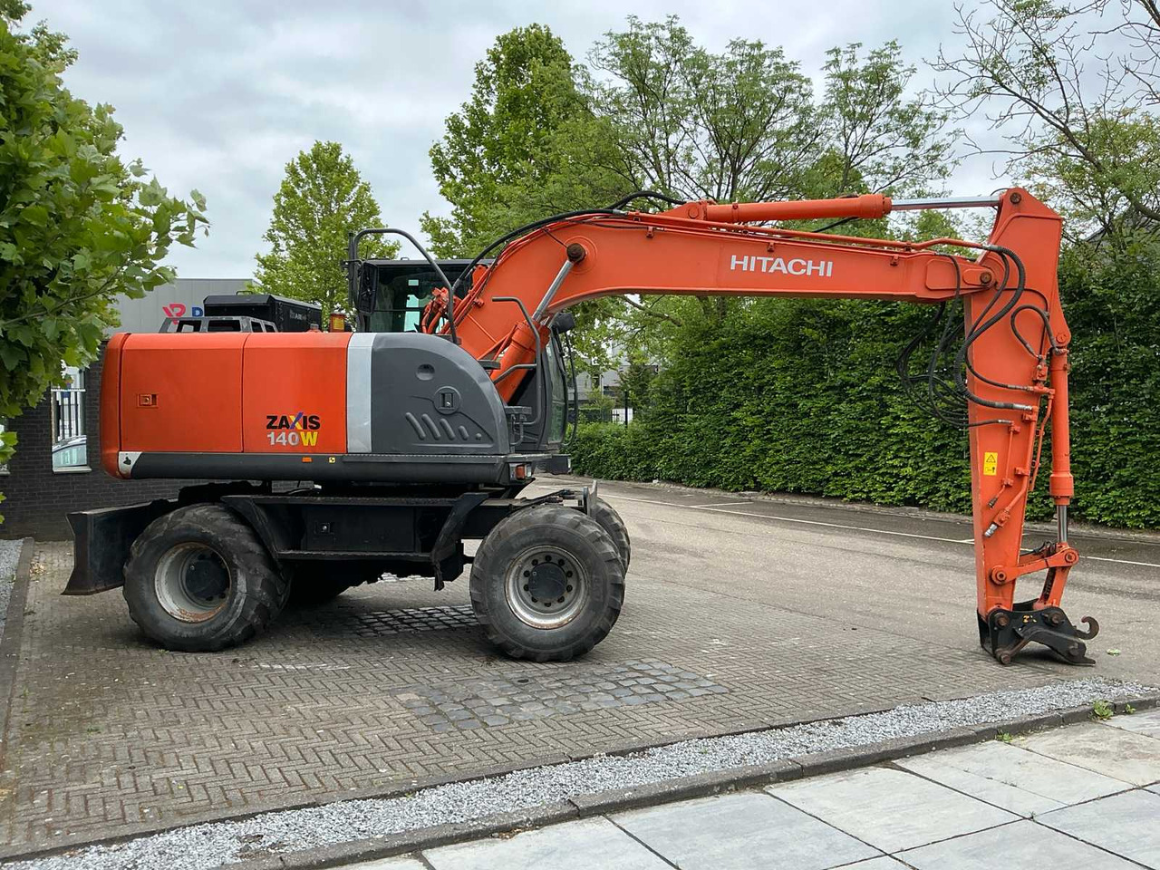 Hitachi ZX140W-3 - Excavator pe roţi: Foto 4 Hitachi ZX140W-3 - Excavator pe roţi: Foto 4
