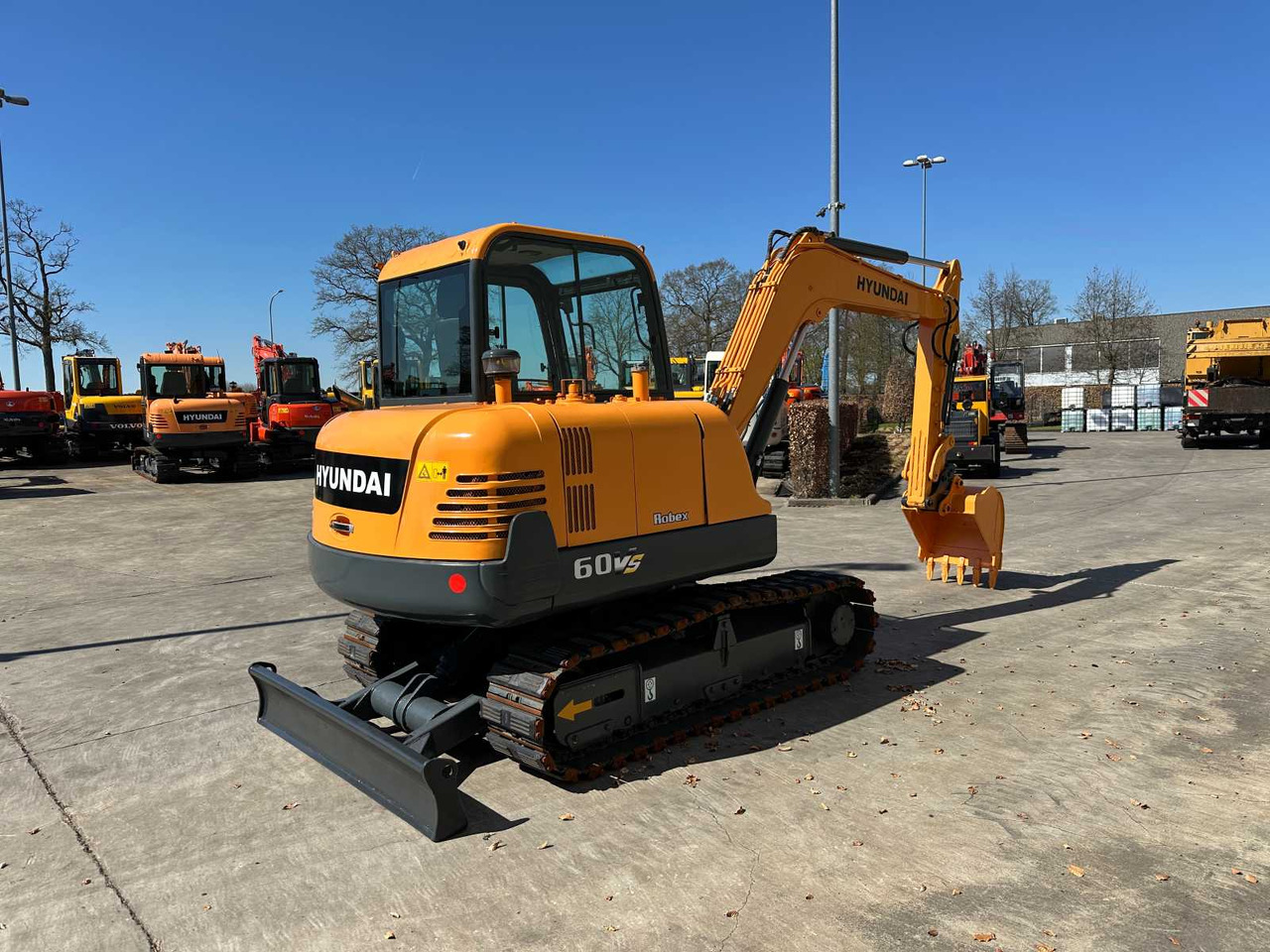 Hyundai R60VS - Excavator pe şenile: Foto 4 Hyundai R60VS - Excavator pe şenile: Foto 4