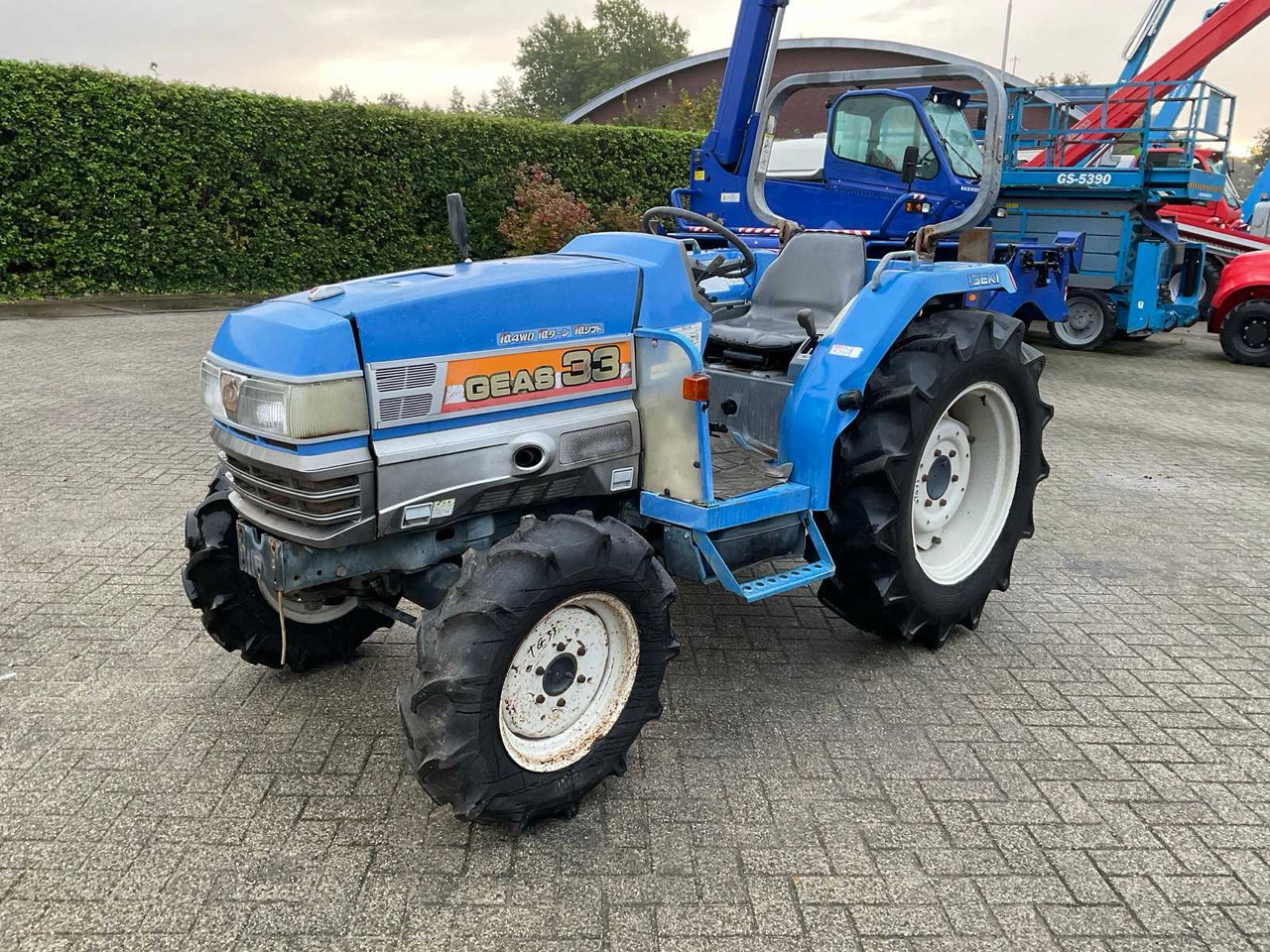 Iseki GEAS 33 - Tractor mic: Foto 1 Iseki GEAS 33 - Tractor mic: Foto 1