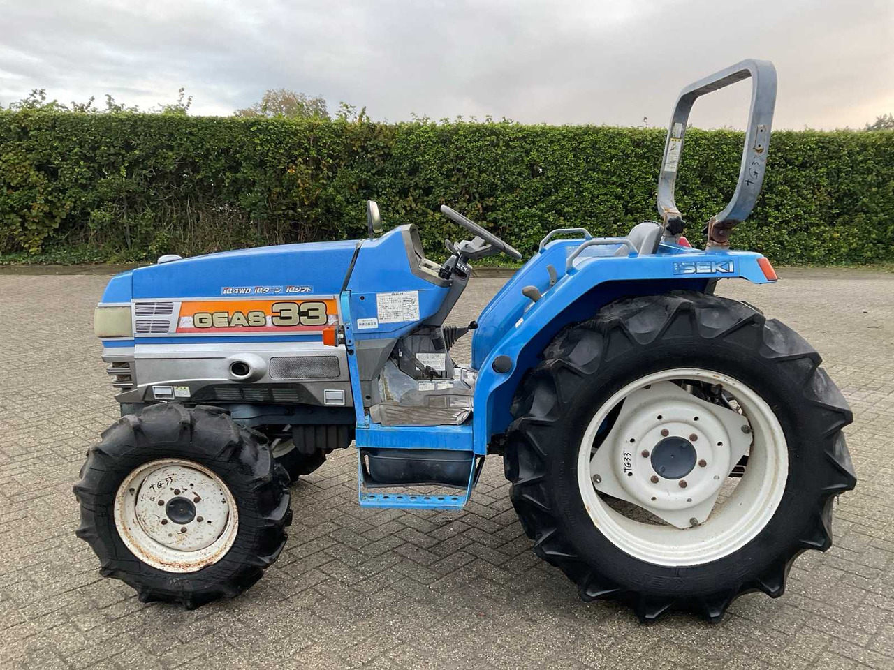 Iseki GEAS 33 - Tractor mic: Foto 5 Iseki GEAS 33 - Tractor mic: Foto 5
