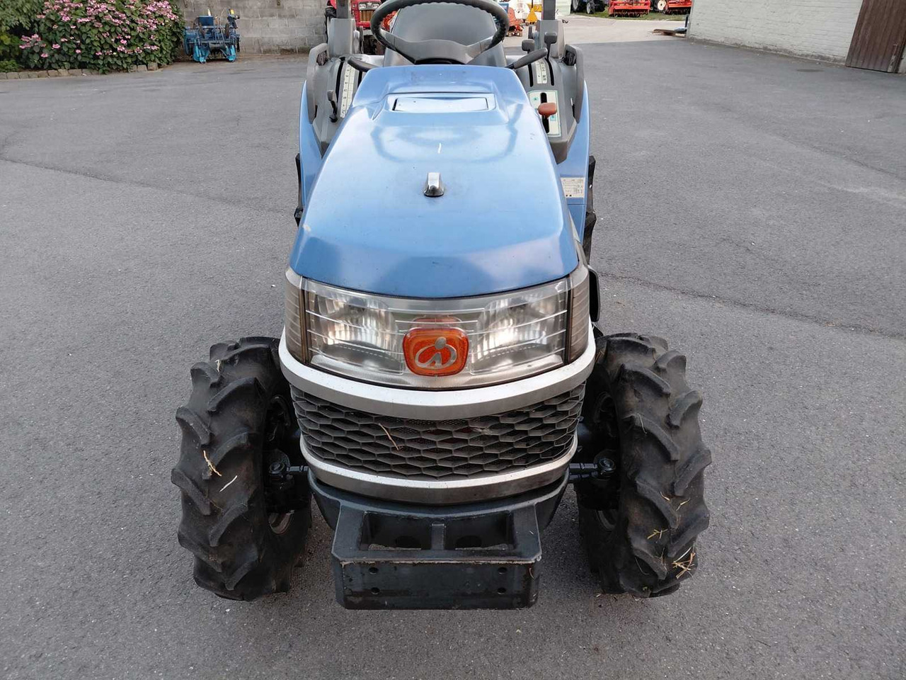 Iseki TH18 - Tractor mic: Foto 2 Iseki TH18 - Tractor mic: Foto 2