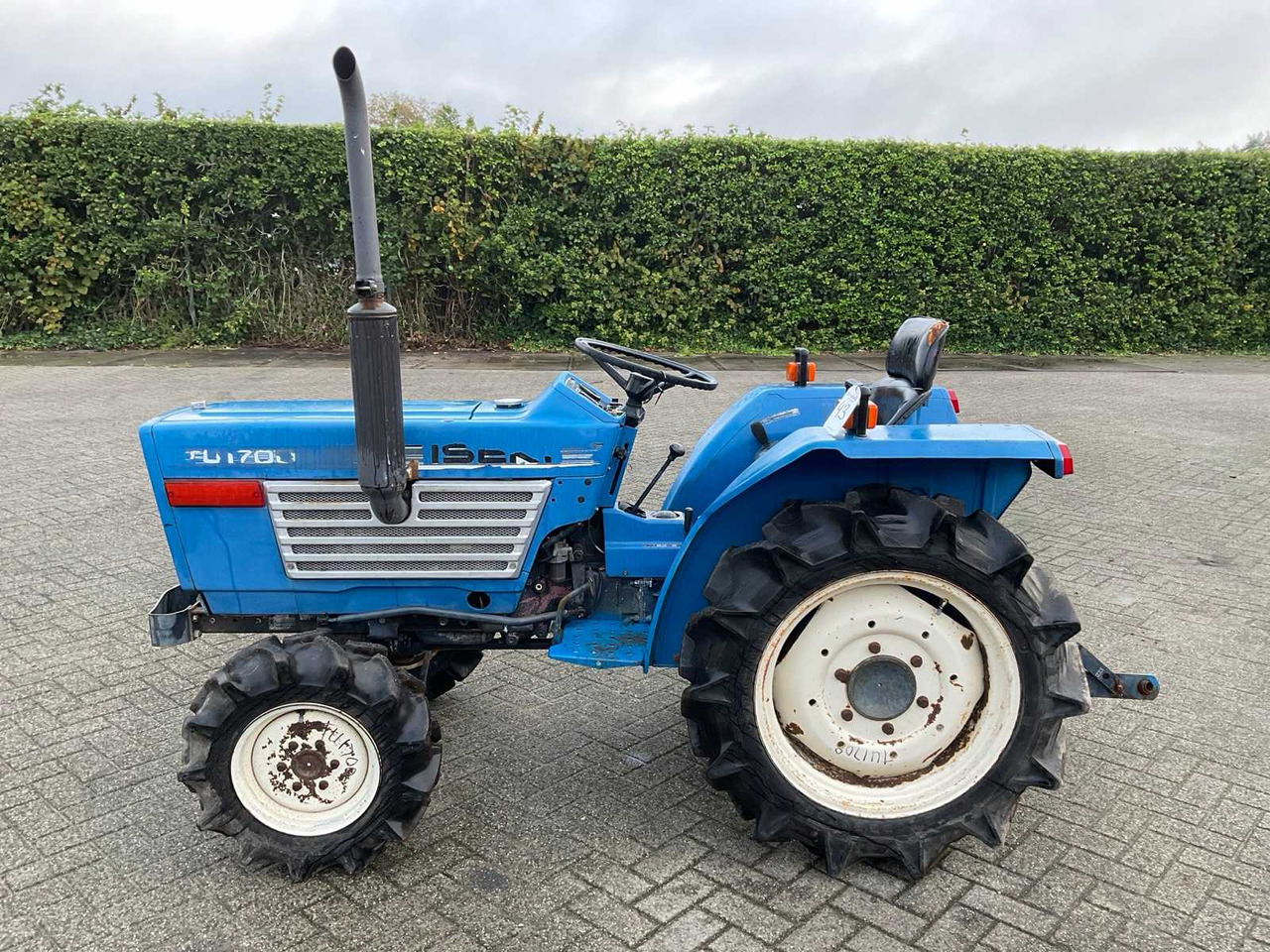 Iseki TU1700 - Tractor mic: Foto 5 Iseki TU1700 - Tractor mic: Foto 5