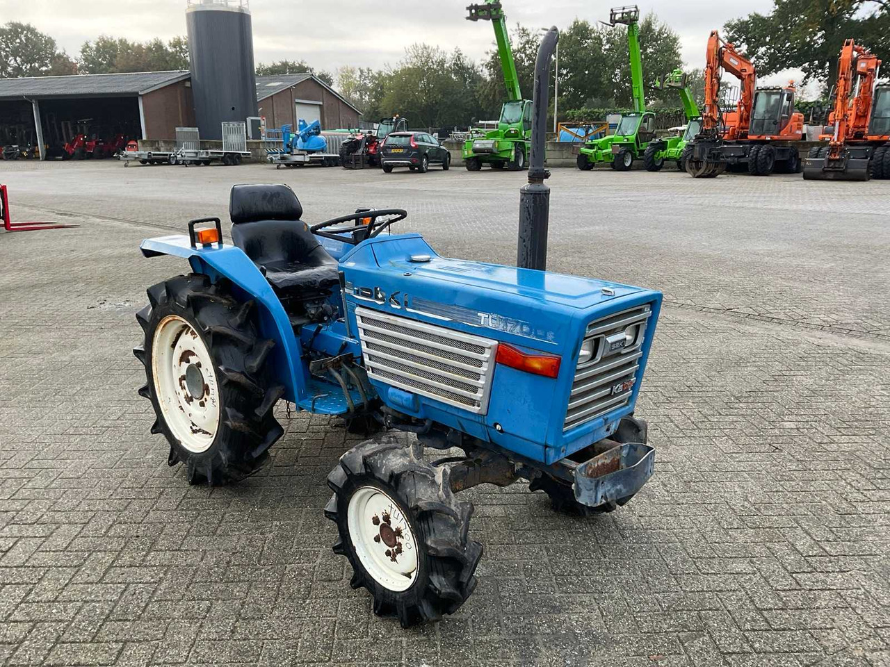 Iseki TU1700 - Tractor mic: Foto 4 Iseki TU1700 - Tractor mic: Foto 4