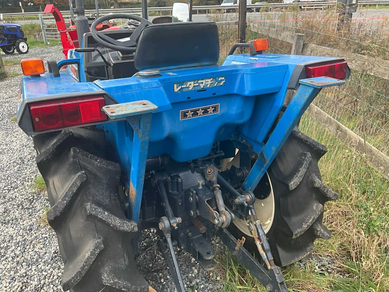 Iseki UDX20 - Tractor mic: Foto 5 Iseki UDX20 - Tractor mic: Foto 5