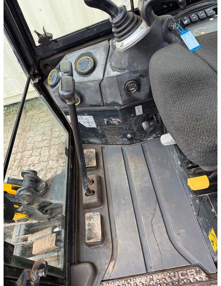 Mini excavator JCB - 16C-1 - 2022 - MINI EXCAVATOR - 3 X BUCKET: Foto 28