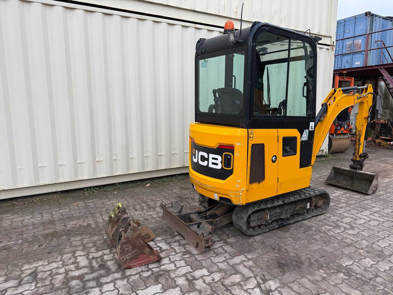 Mini excavator JCB - 16C-1 - 2022 - MINI EXCAVATOR - 3 X BUCKET: Foto 6