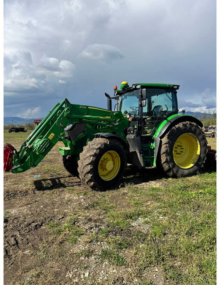 JOHN DEERE 6155R - Tractor agricol: Foto 2 JOHN DEERE 6155R - Tractor agricol: Foto 2