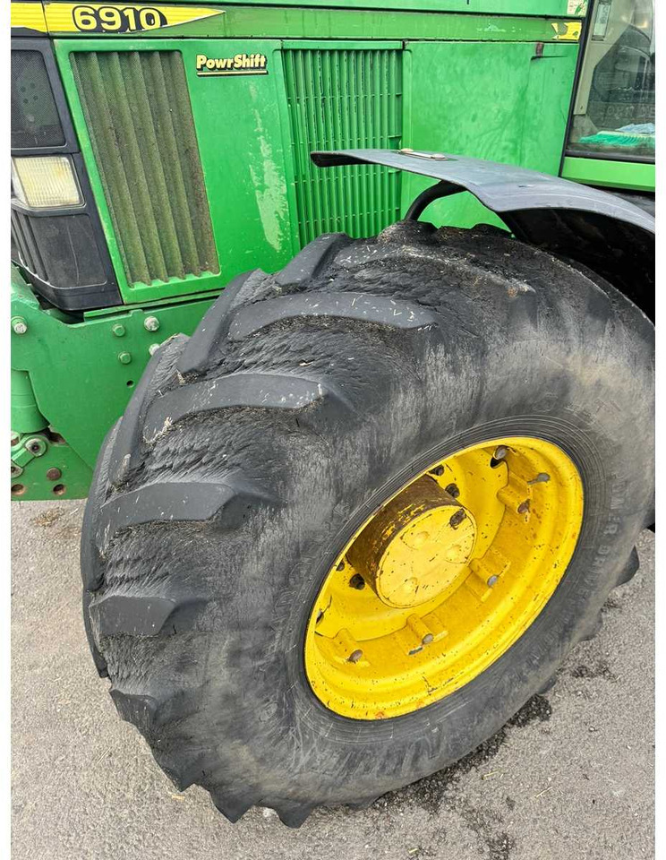 JOHN DEERE 6910 - Tractor agricol: Foto 5 JOHN DEERE 6910 - Tractor agricol: Foto 5