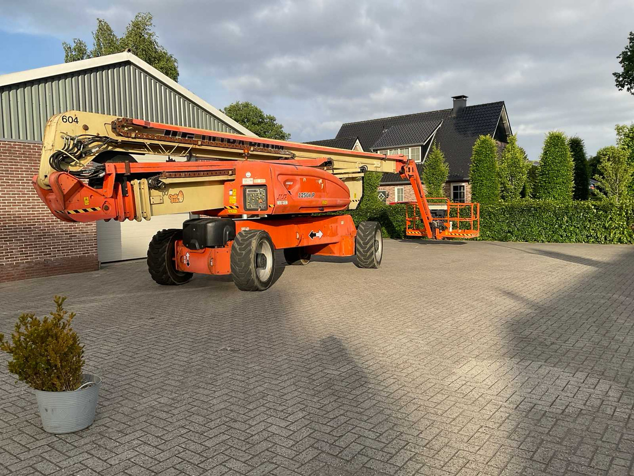 Jlg 1250 ajp - Autopropulsată platformă: Foto 5 Jlg 1250 ajp - Autopropulsată platformă: Foto 5
