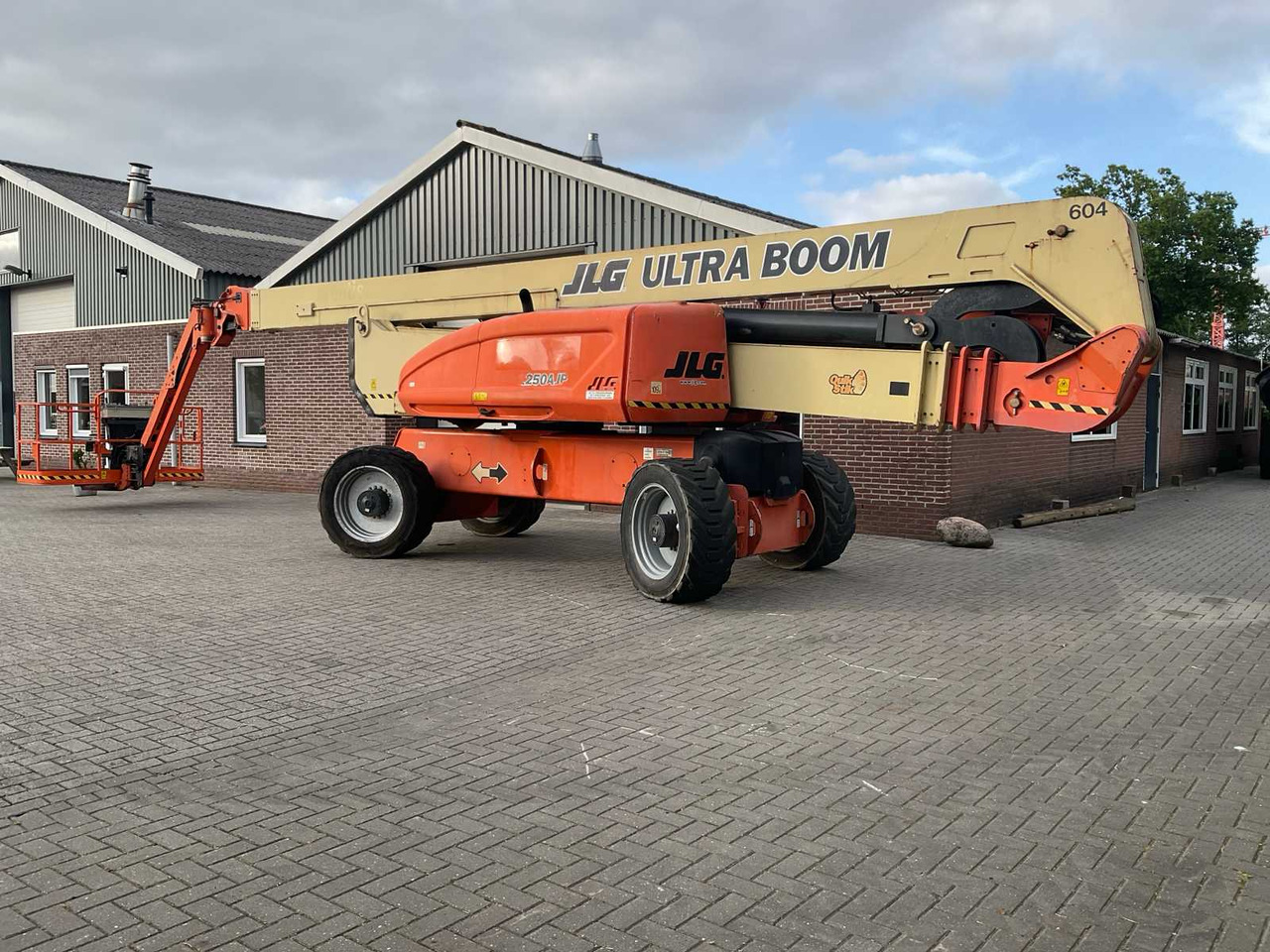 Jlg 1250 ajp - Autopropulsată platformă: Foto 2 Jlg 1250 ajp - Autopropulsată platformă: Foto 2