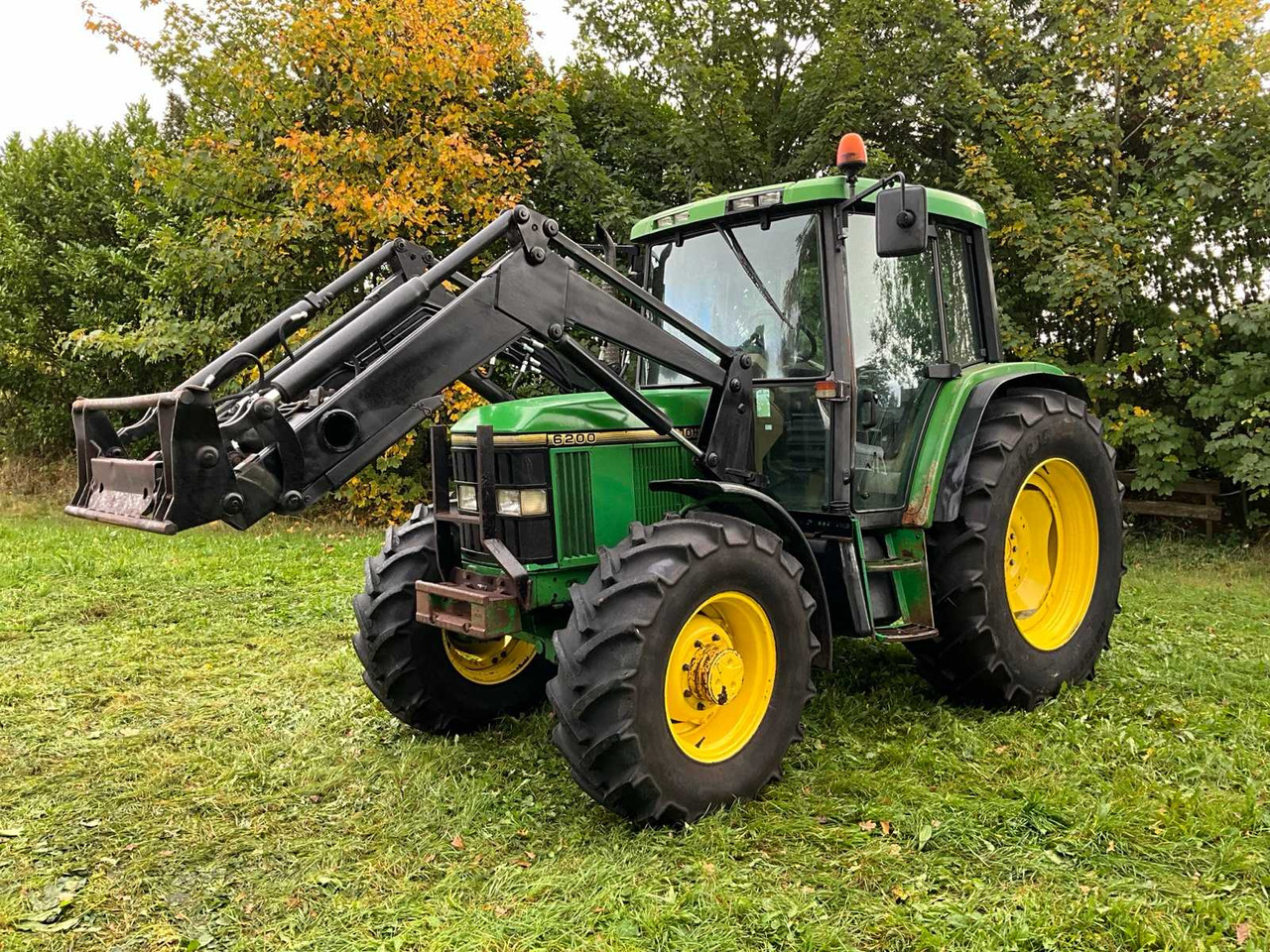 John Deere 6200 - Tractor agricol: Foto 2 John Deere 6200 - Tractor agricol: Foto 2