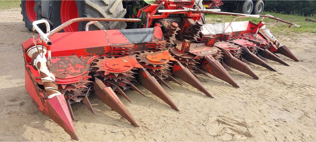 KEMPER - 2011 - 360 - HARVESTER-CHOPPER - Combină de Recoltat Furaj: Foto 2 KEMPER - 2011 - 360 - HARVESTER-CHOPPER - Combină de Recoltat Furaj: Foto 2