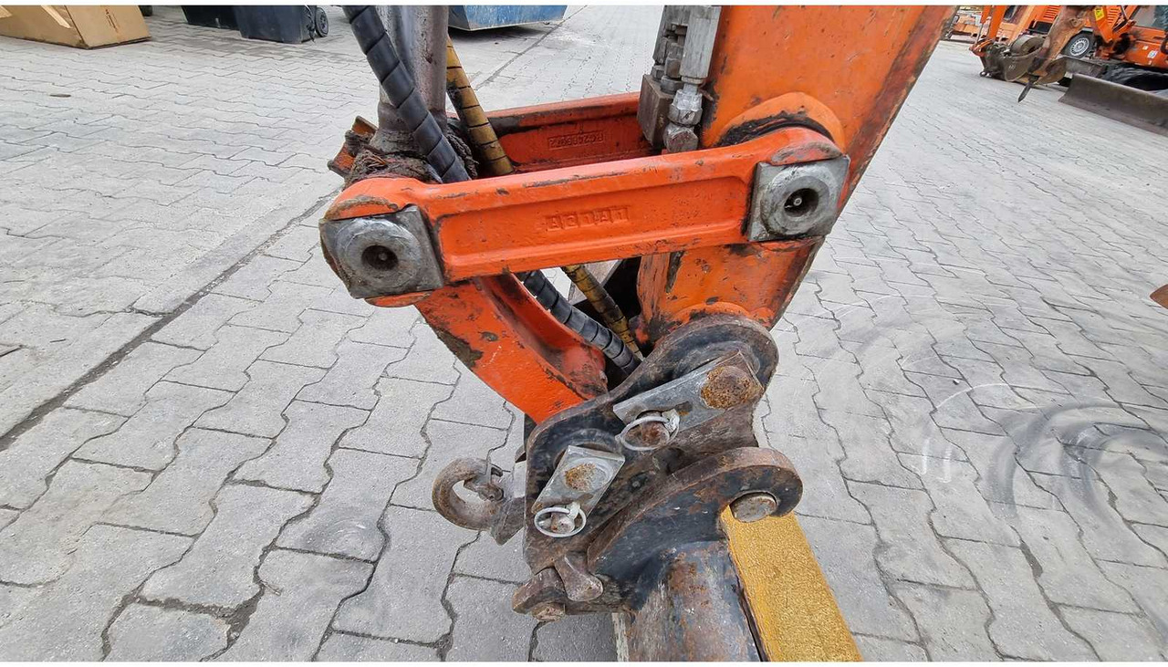 KUBOTA U27-4 - Mini excavator: Foto 4 KUBOTA U27-4 - Mini excavator: Foto 4