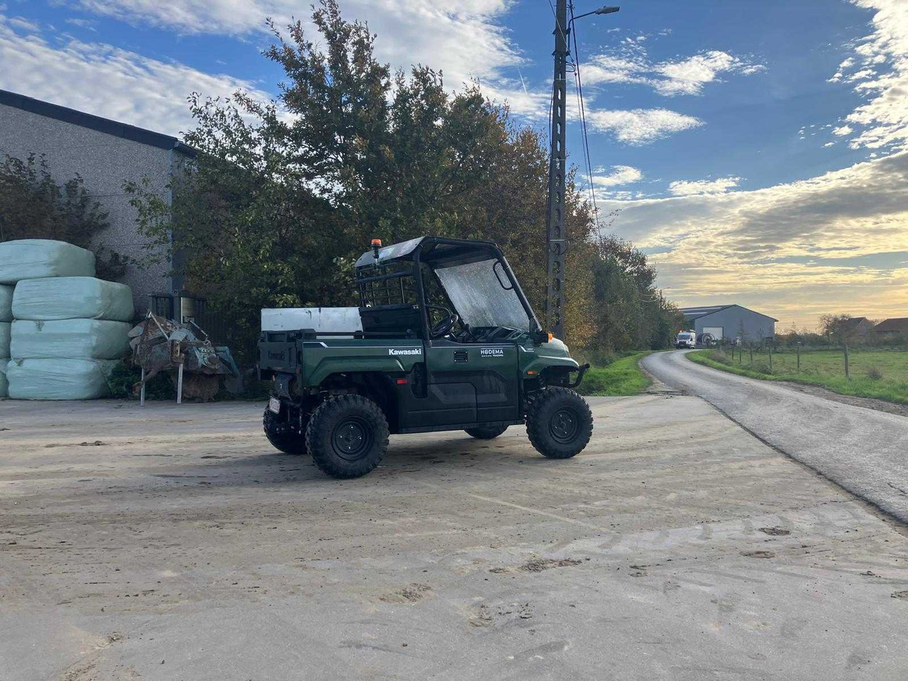 Kawasaki Mule KAF700 - Tractor comunal: Foto 2 Kawasaki Mule KAF700 - Tractor comunal: Foto 2