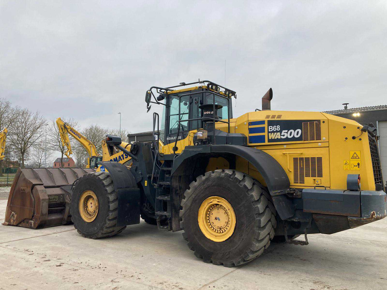 Komatsu WA500-8 - Încărcător frontal pe pneuri: Foto 2 Komatsu WA500-8 - Încărcător frontal pe pneuri: Foto 2