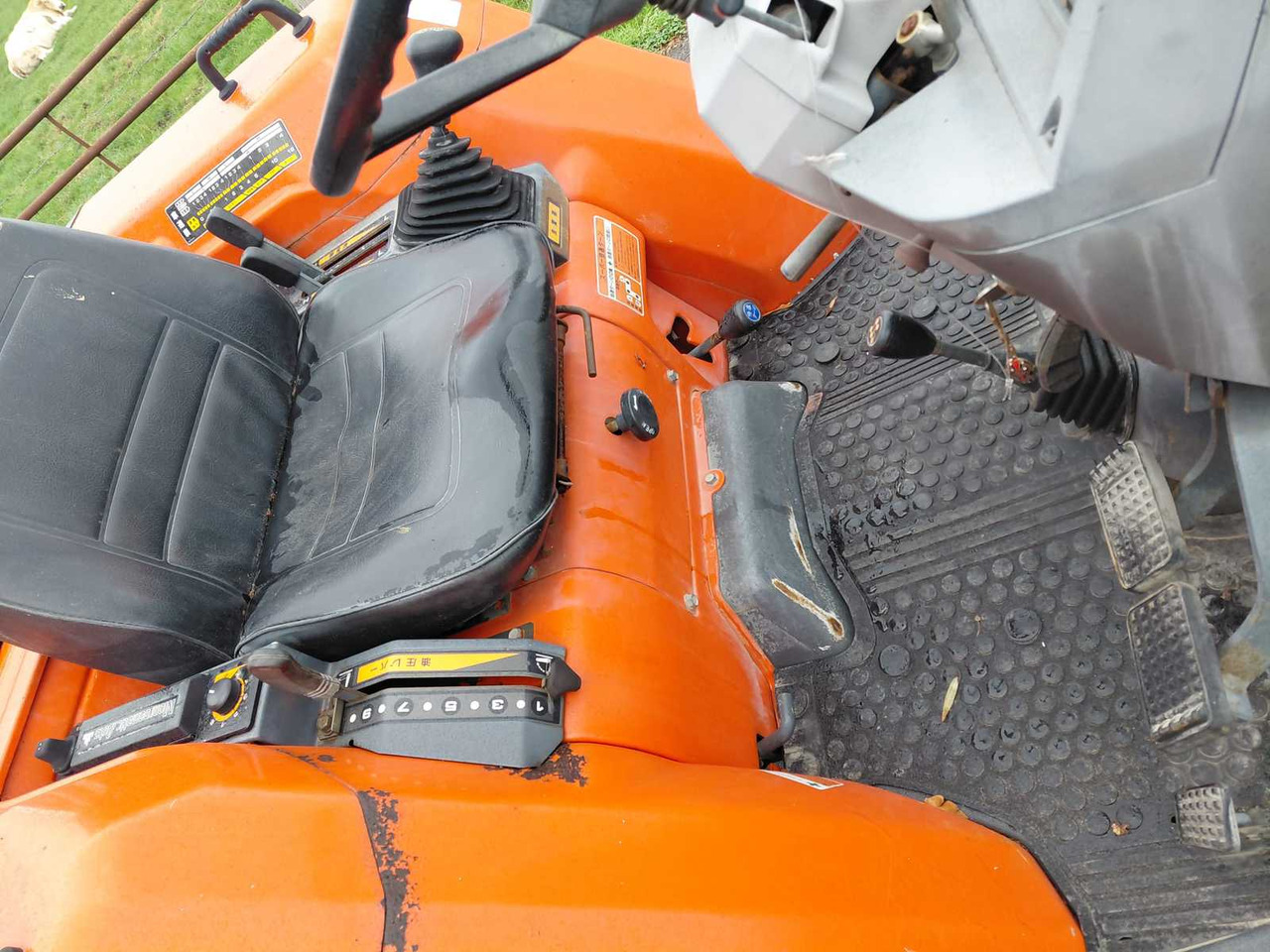 Kubota GL-19 - Tractor mic: Foto 4 Kubota GL-19 - Tractor mic: Foto 4
