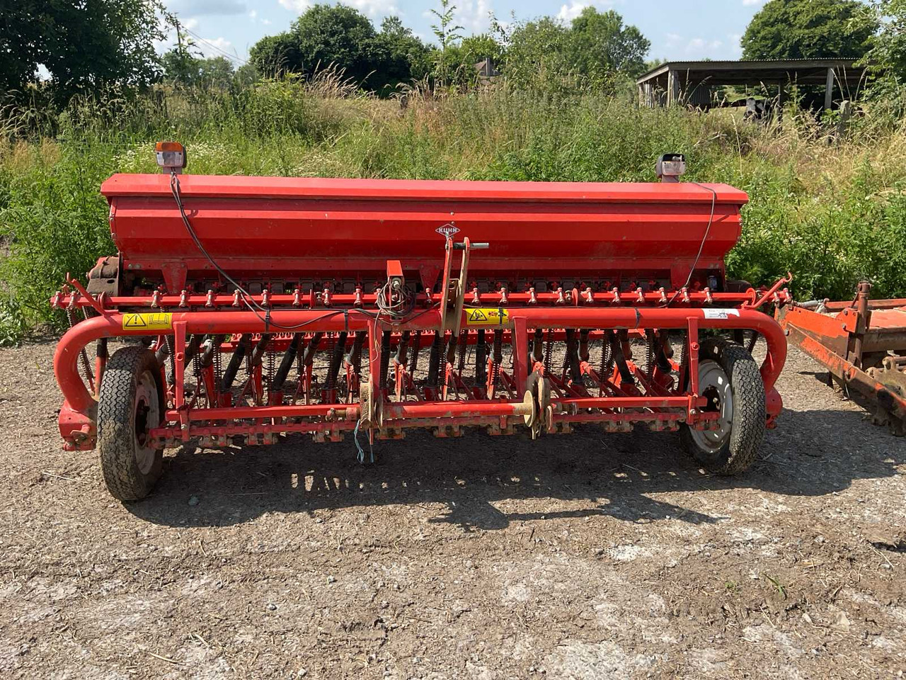 Kuhn K1353 - Maşină agricole pentru semanat: Foto 2 Kuhn K1353 - Maşină agricole pentru semanat: Foto 2